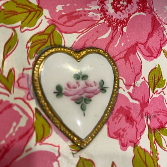 Vintage Mirror, Brush, Comb and Curler Set - Picture 15 of 16